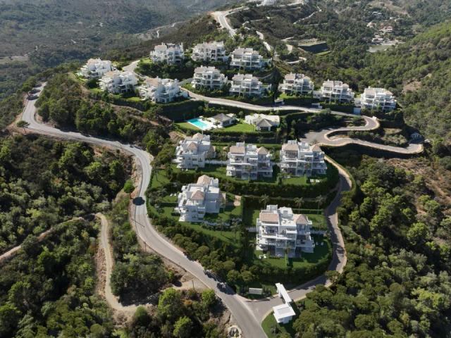 Imagen 2 de Residencial con apartamentos dúplex y servicios exclusivos en Marbella Club