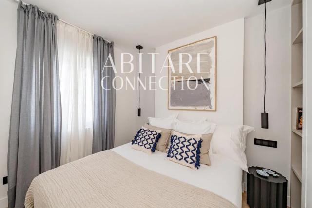 Imagen 4 de Luxury property in Chueca, Madrid, with 3 bedrooms and designer furniture