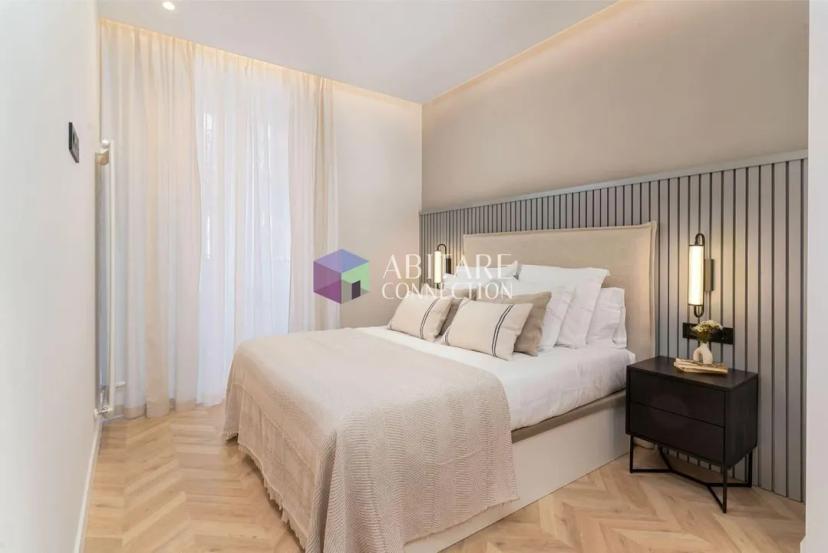 Propiedad en venta en el centro de Madrid: 3 habitaciones, 3 baños, amoblada y reformada image 1