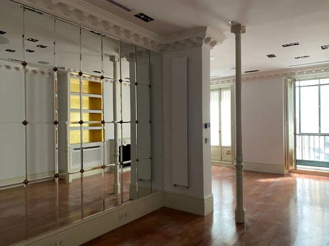 Imagen 3 de Spacious and Bright Apartment in the Justicia Neighborhood, Madrid