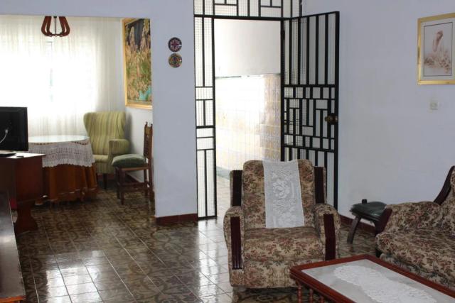 Imagen 5 de HOUSING AND COMMERCIAL PROPERTY IN CALAÑAS