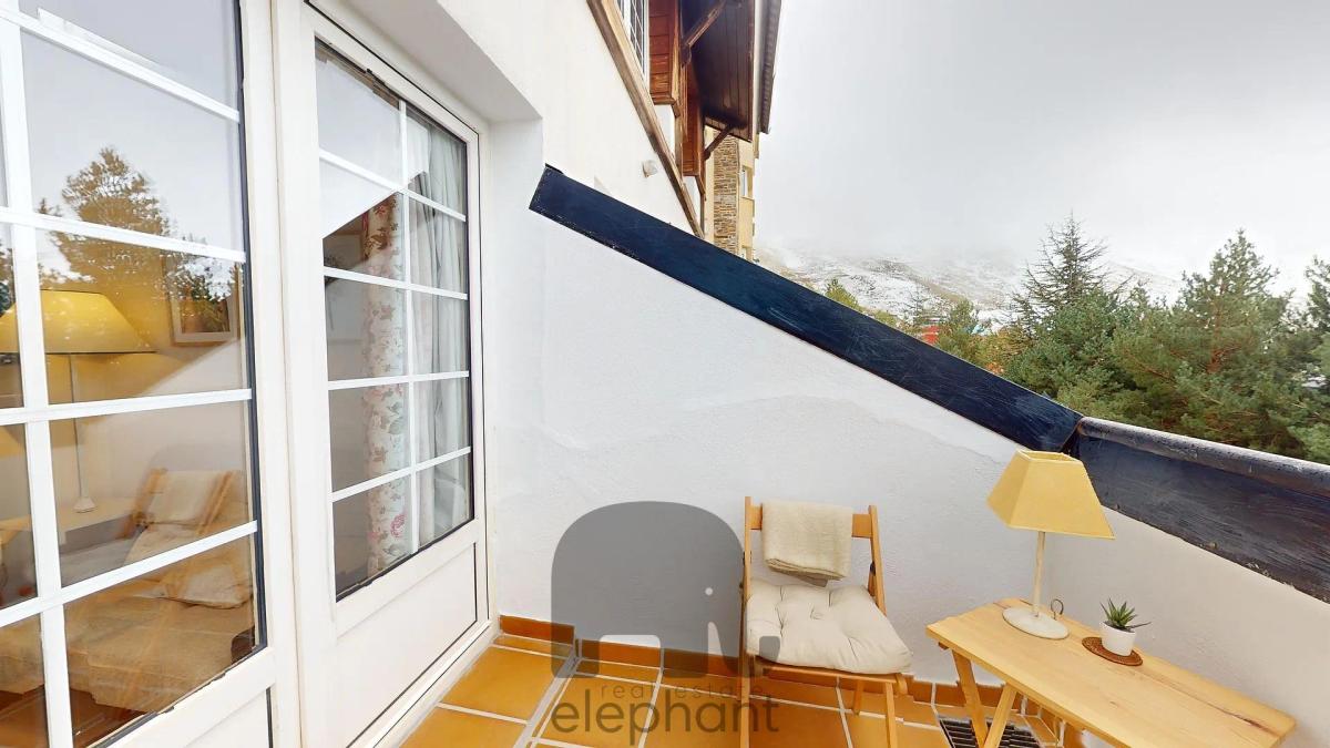 Imagen 1 de Apartment for sale in Sierra Nevada, Middle Zone. Granada, Spain.