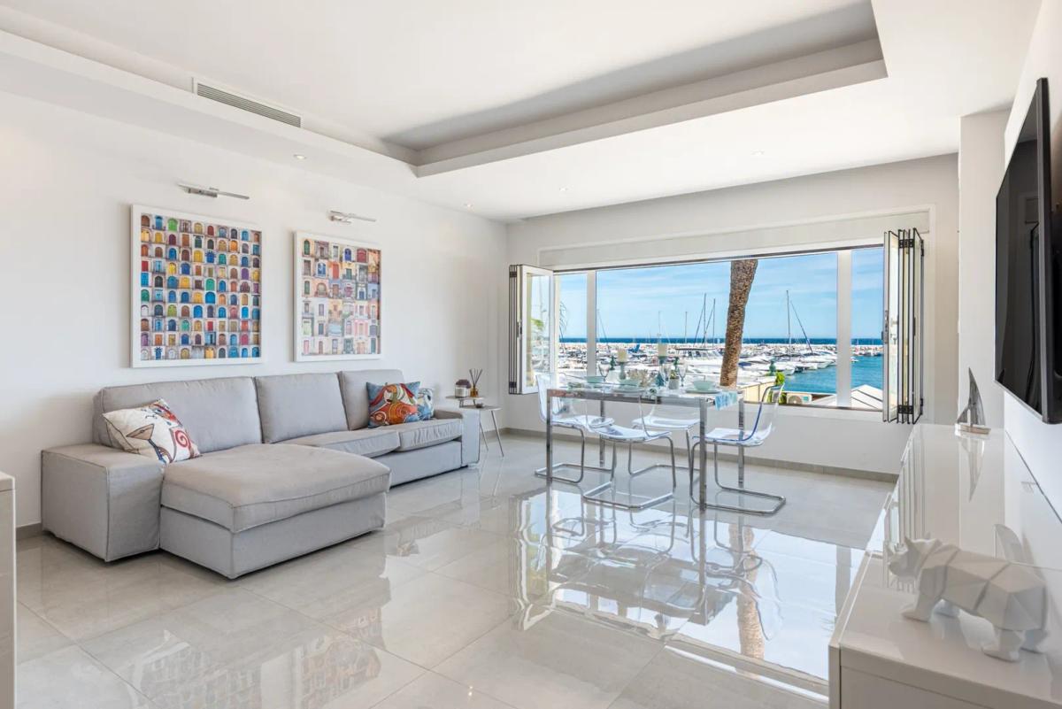 Imagen 1 de Luxury apartment in Puerto Banús