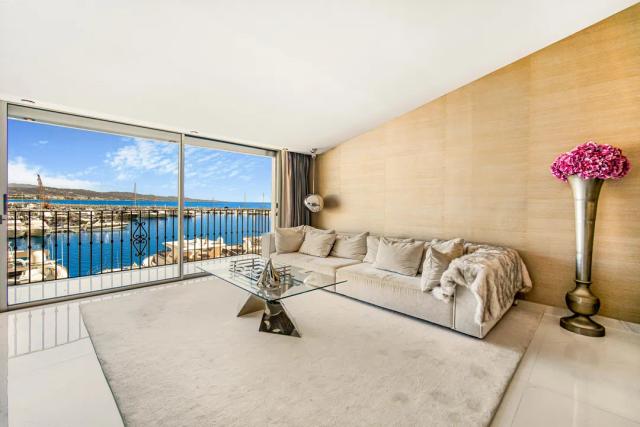 Imagen 2 de Luxury penthouse in Puerto Banús