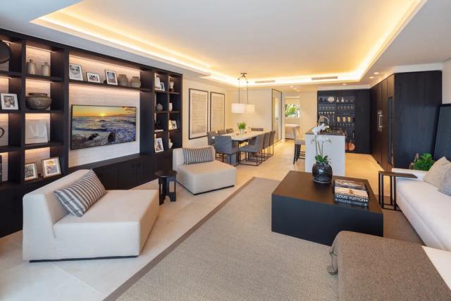 Imagen 2 de Exclusive renovated apartment in Puente Romano