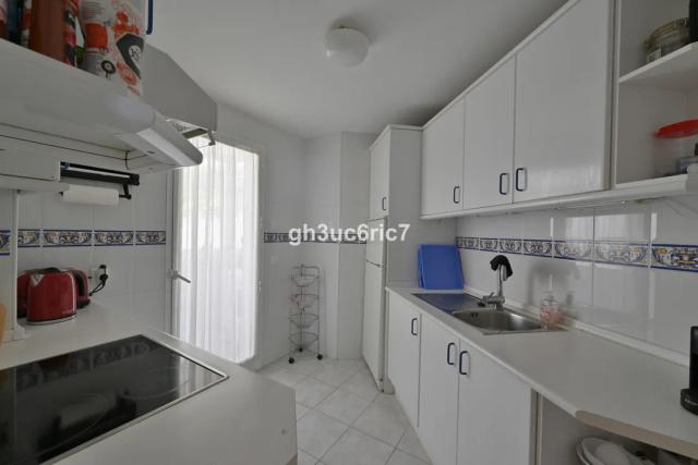 Imagen 3 de Two-bedroom apartment with panoramic sea views in Calahonda