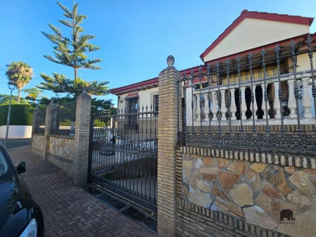 Imagen 5 de The chalet with pool you are looking for is in Palomares del Rio