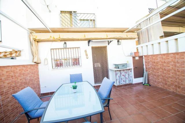 Imagen 3 de Magnificent townhouse in Aljaraque with elevator, ideal for people with reduced mobility.