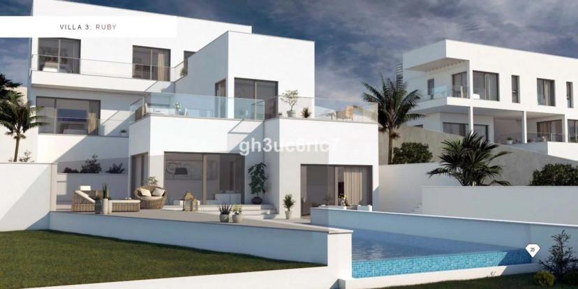 Smart Living Villa with Sea Views and Private Pool in East Marbella.