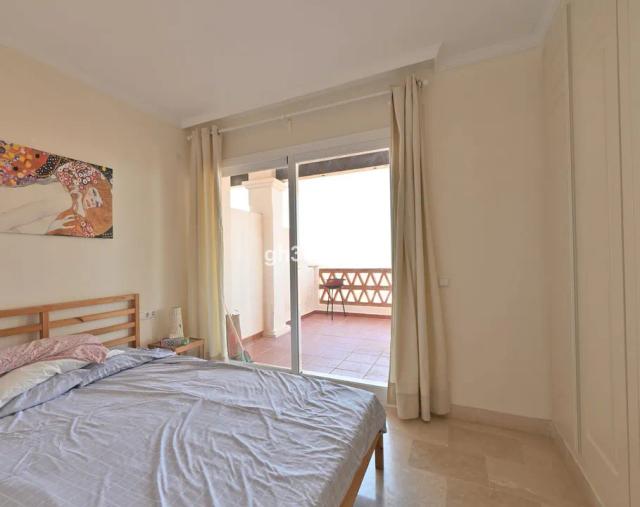 Imagen 3 de Apartment with sea views in Calahonda II