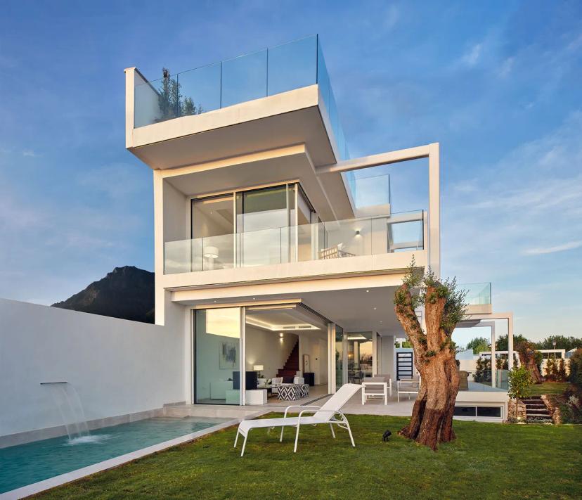 Residential Complex of 8 Seaview Villas in Marbella
