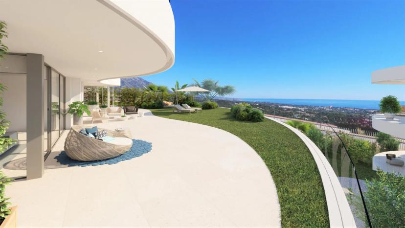 Luxury residential complex with 49 homes and exclusive services near Marbella.