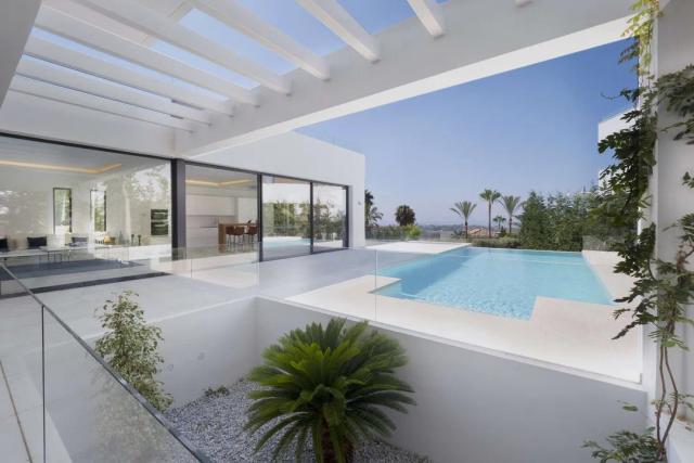 Imagen 2 de 14 contemporary villas with sea views in La Alquería