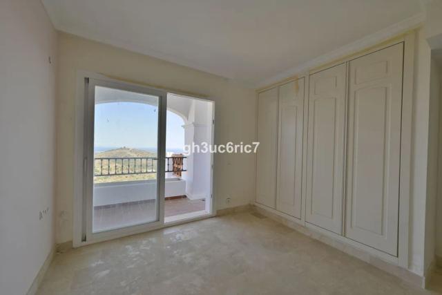 Imagen 4 de Brand new apartment with sea views in Calahonda