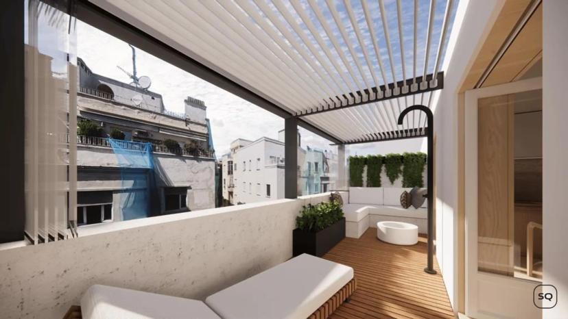 Attic with terrace in the Salamanca neighborhood Optional renovation